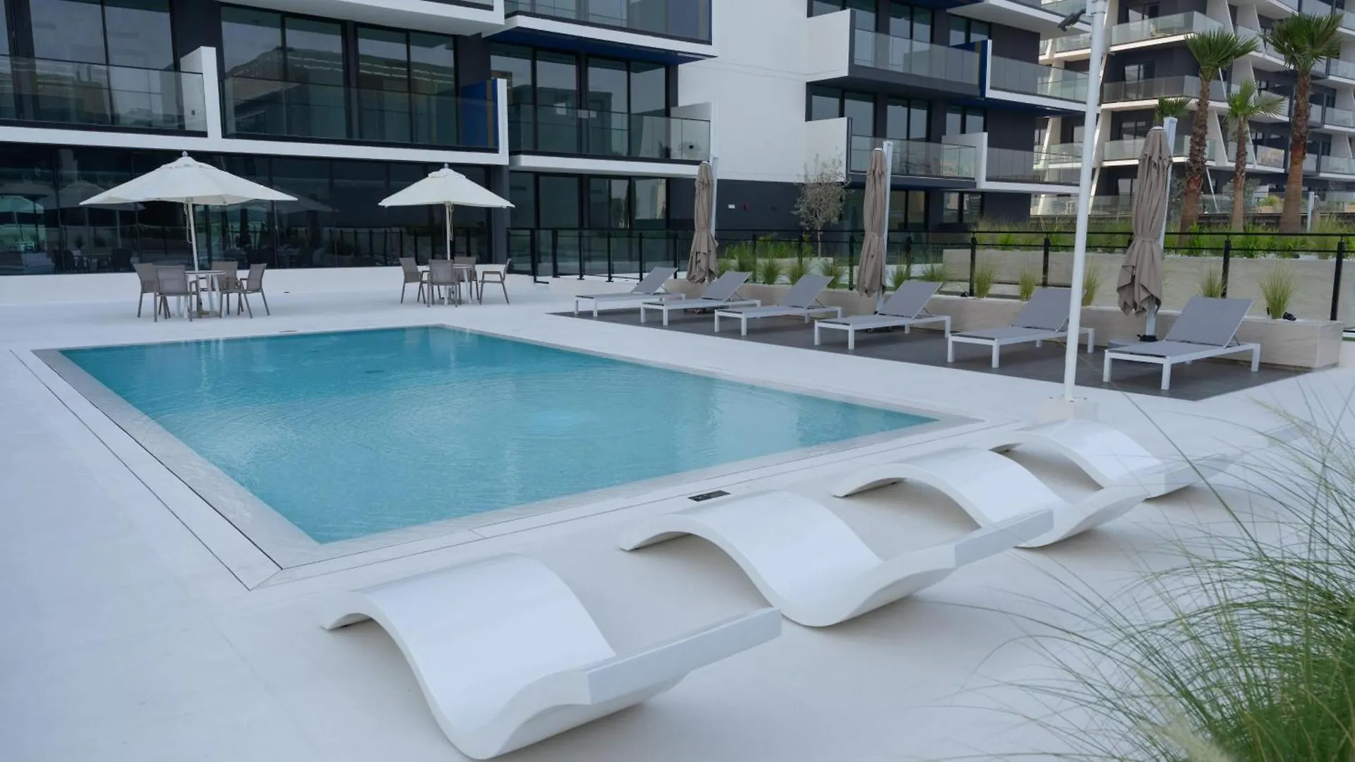 Stunning 1Br Fully Furnished With Balcony In Jvc Apartment Dubai
