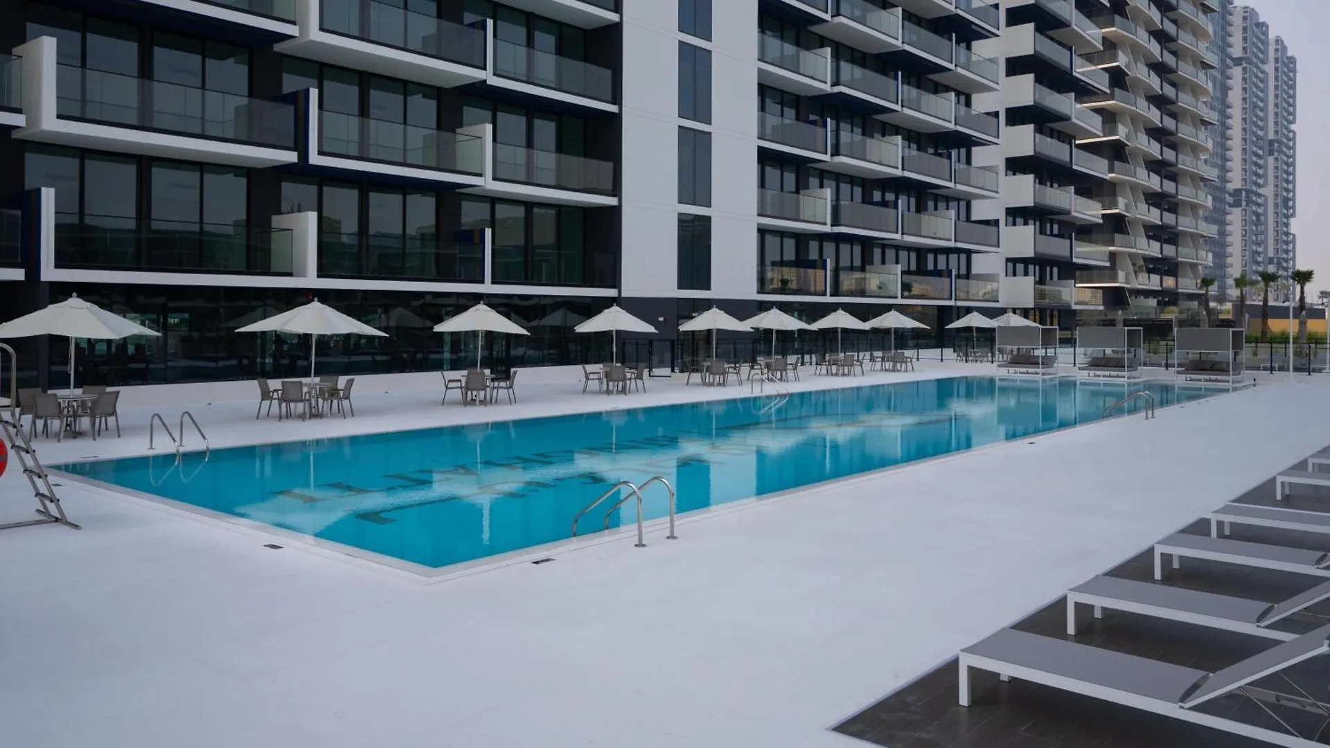 Stunning 1Br Fully Furnished With Balcony In Jvc Apartment Dubai