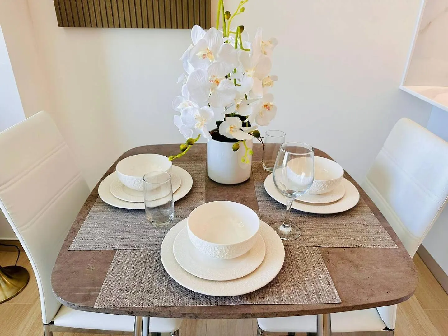 Stunning 1Br Fully Furnished With Balcony In Jvc Apartment Dubai